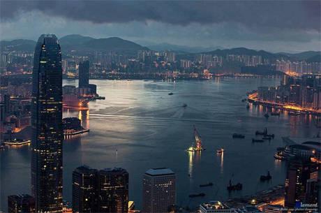 港京图源最新精选，无与伦比的视觉盛宴首览！